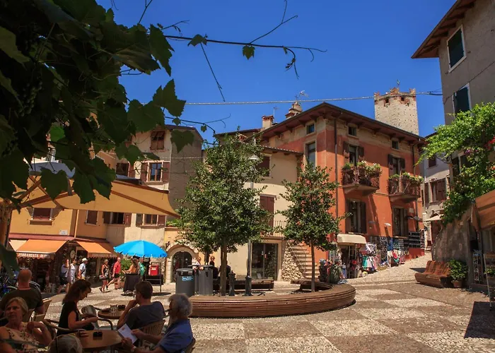 Hotiday Garda Hotel 3*