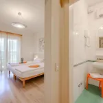 Hotiday Garda Szálloda 3*