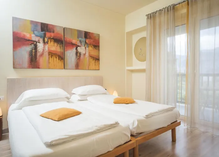 Hotel Hotiday Garda Malcesine